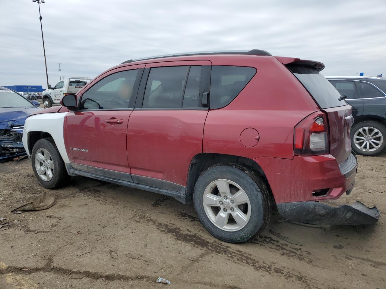 2016 Jeep Compass - Image 2