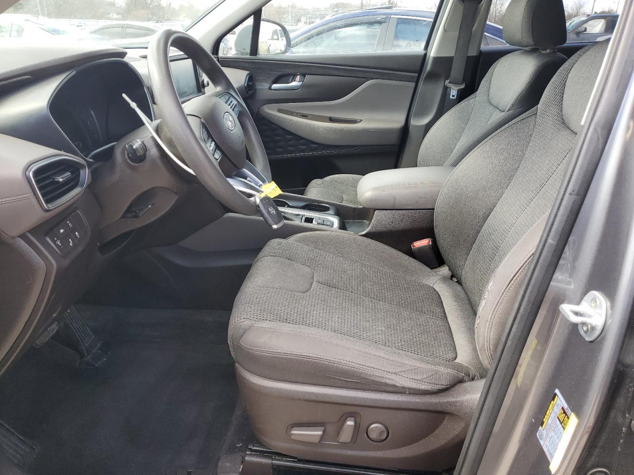 2019 Hyundai Santa Fe - Image 7