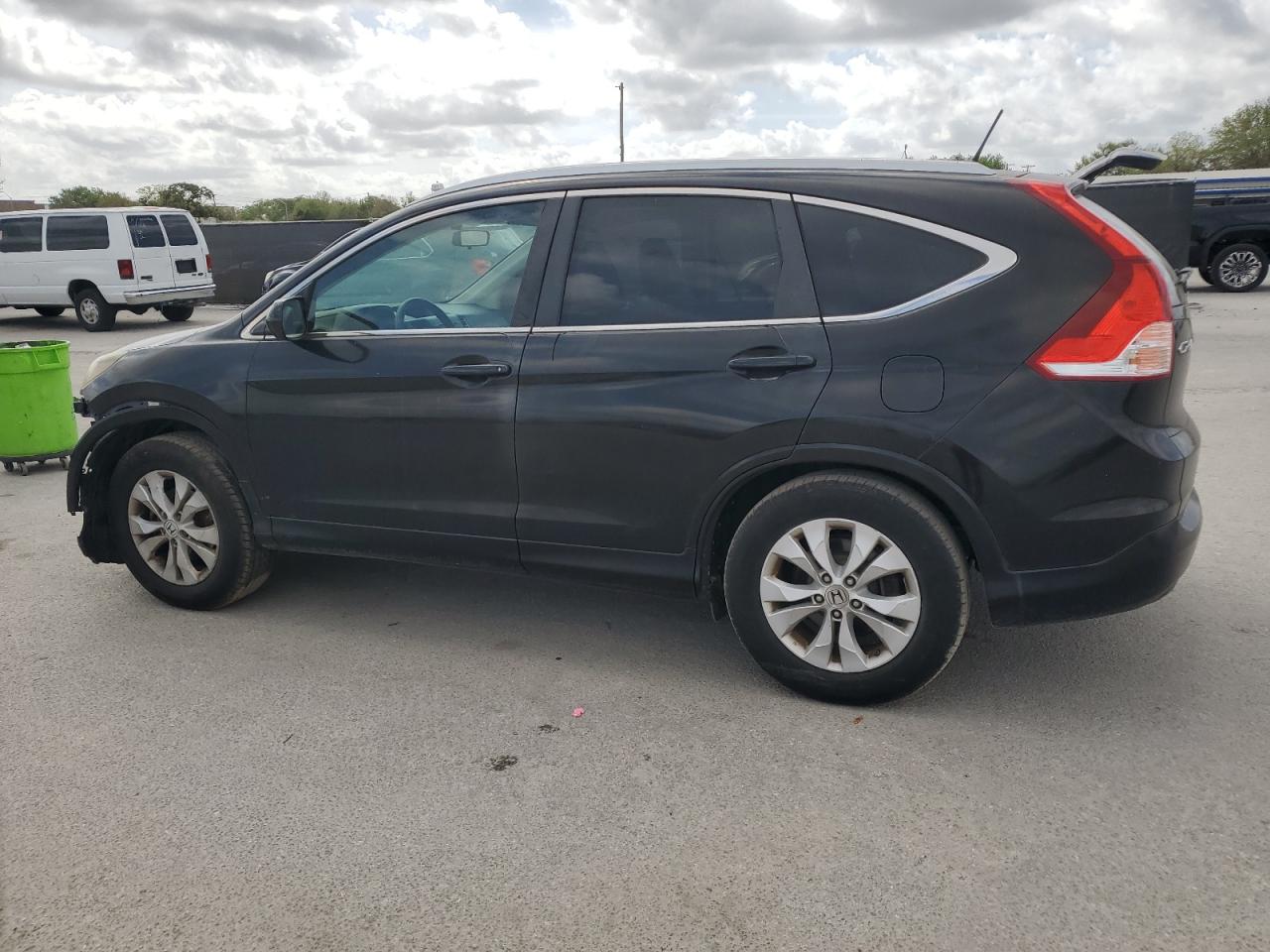 2013 Honda CR-V - Image 2
