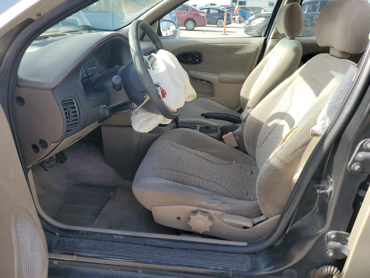 2002 Saturn SL - Image 7