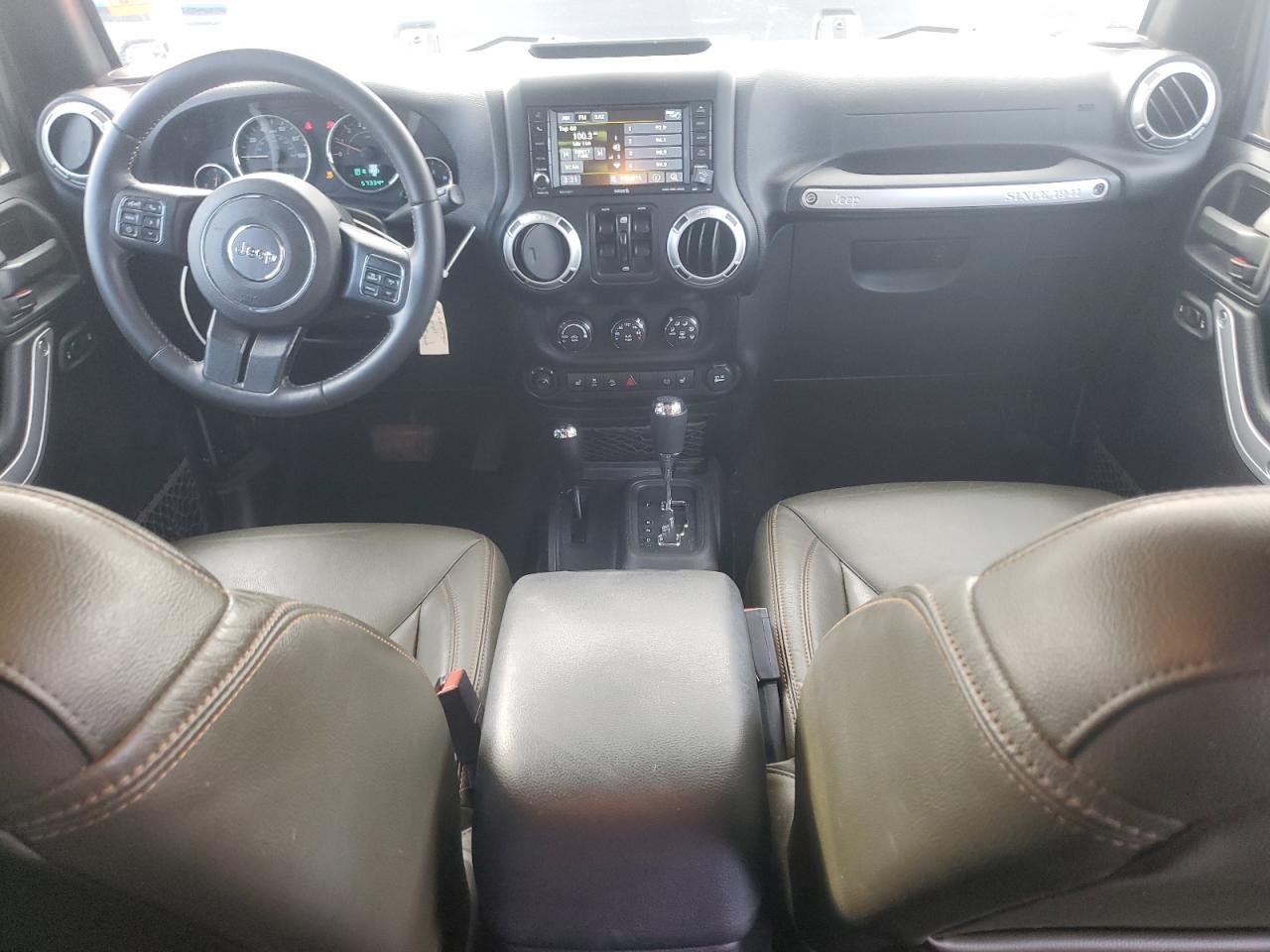 2016 Jeep Wrangler - Image 8