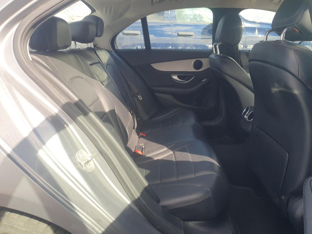 2015 Mercedes-Benz C-klasse - Image 10