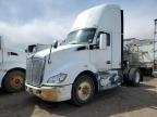 2014 Kenworth T680 Semi Truck for Sale in Brighton, CO - Minor Dent/Scratches
