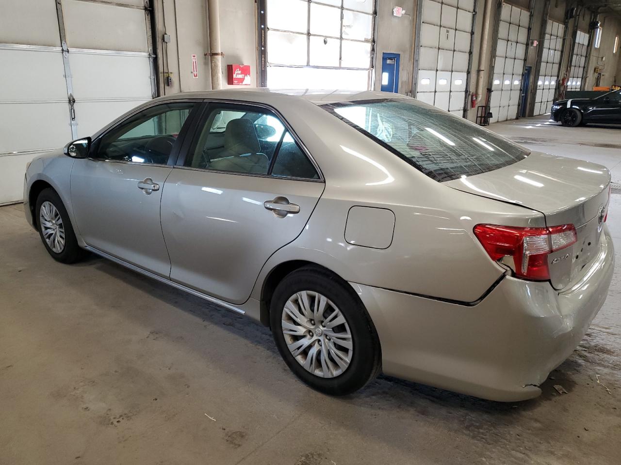 2014 Toyota Camry - Image 2