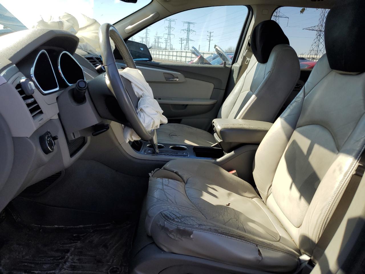 2011 Chevrolet Traverse - Image 7