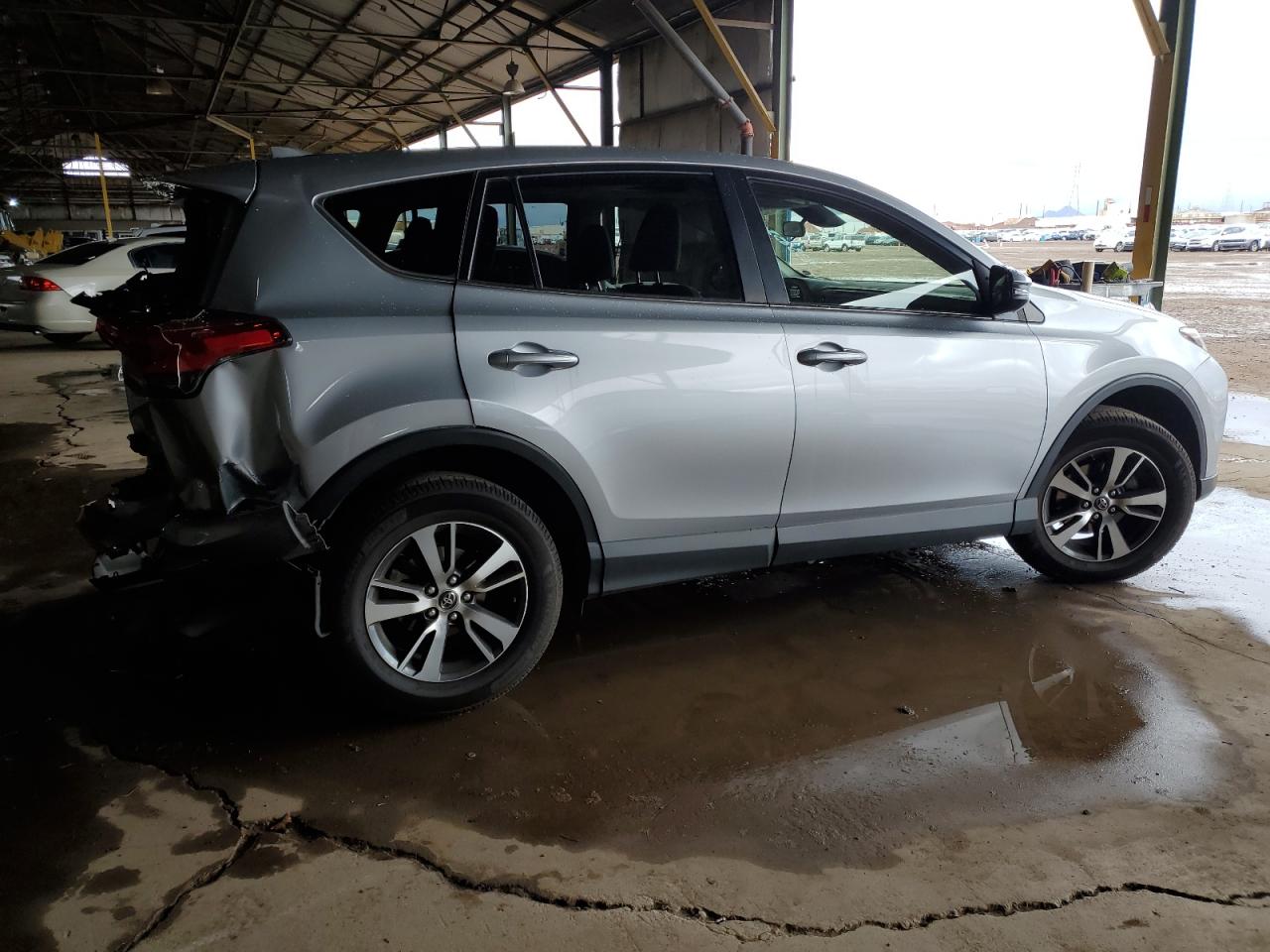 2018 Toyota RAV 4 - Image 3