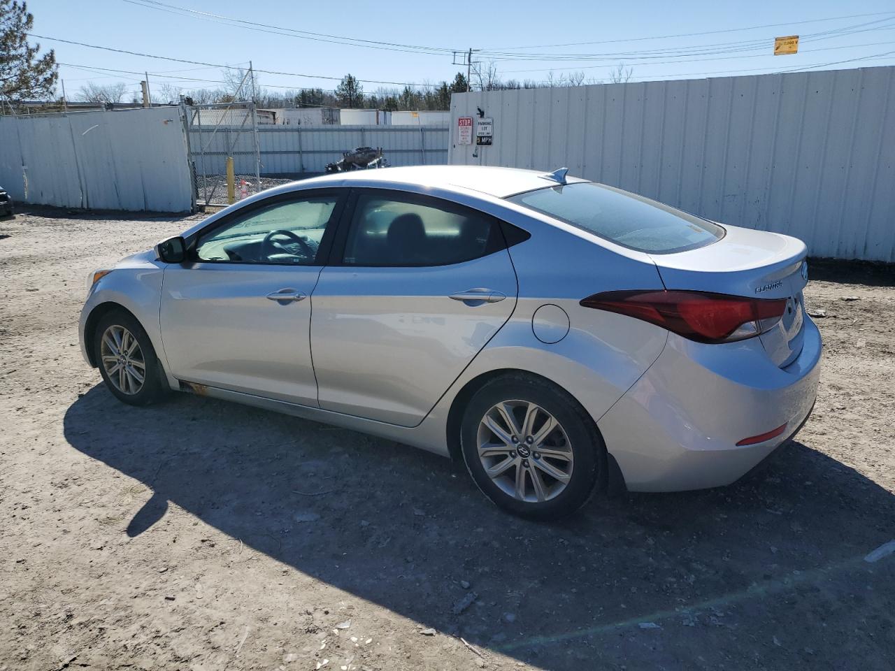 2014 Hyundai Elantra - Image 2