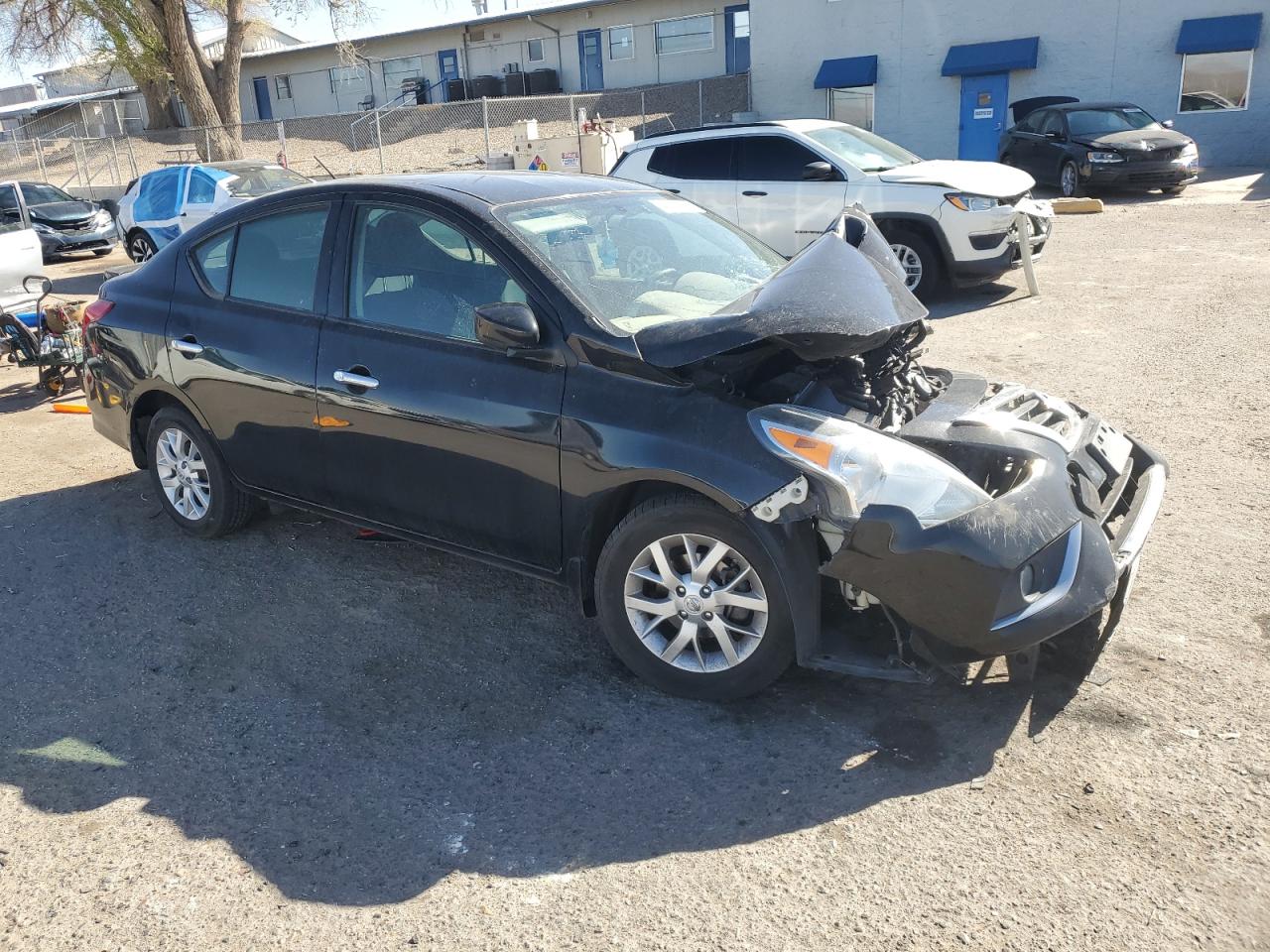 2015 Nissan Versa - Image 4