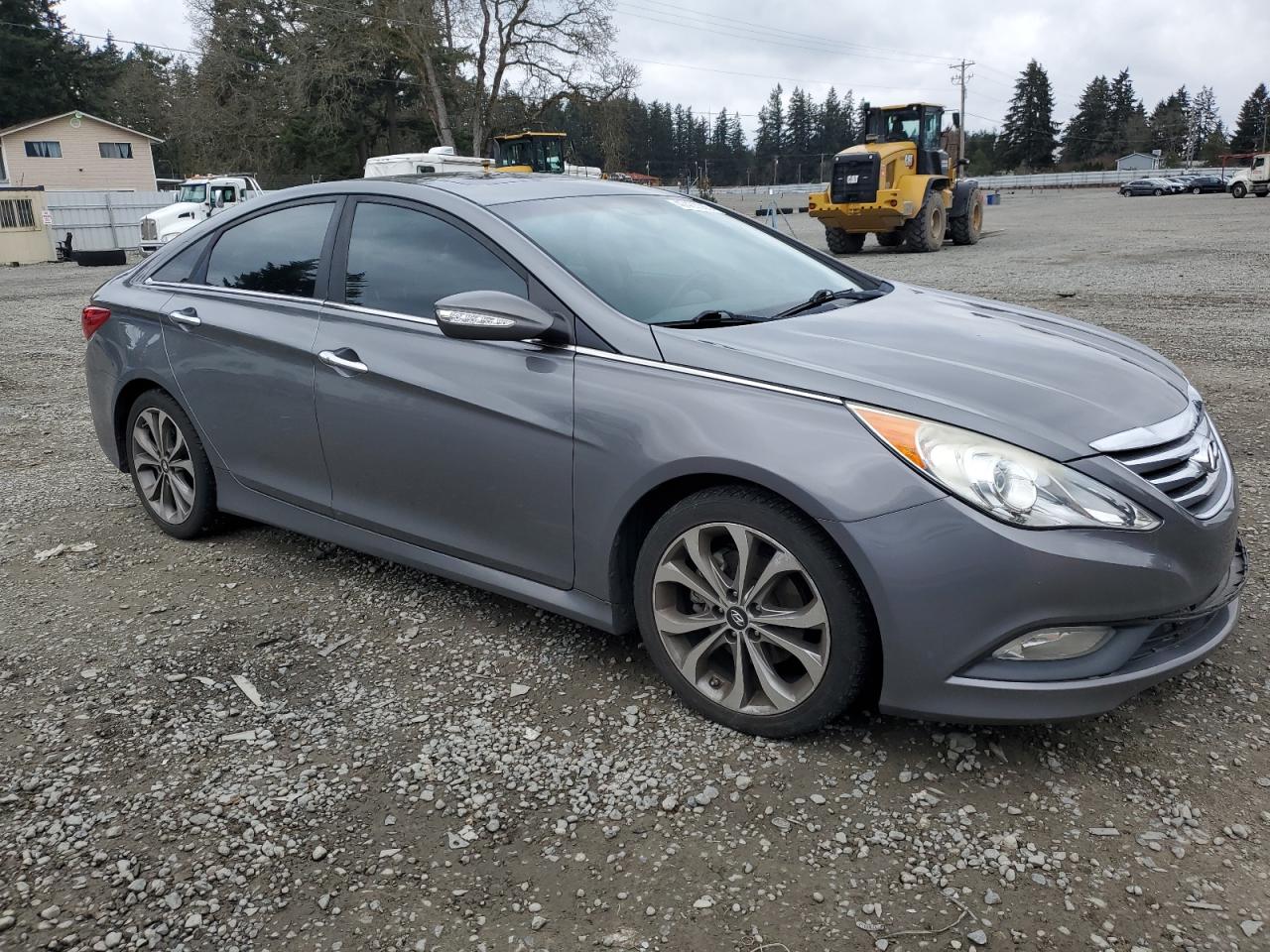 2014 Hyundai Sonata - Image 4