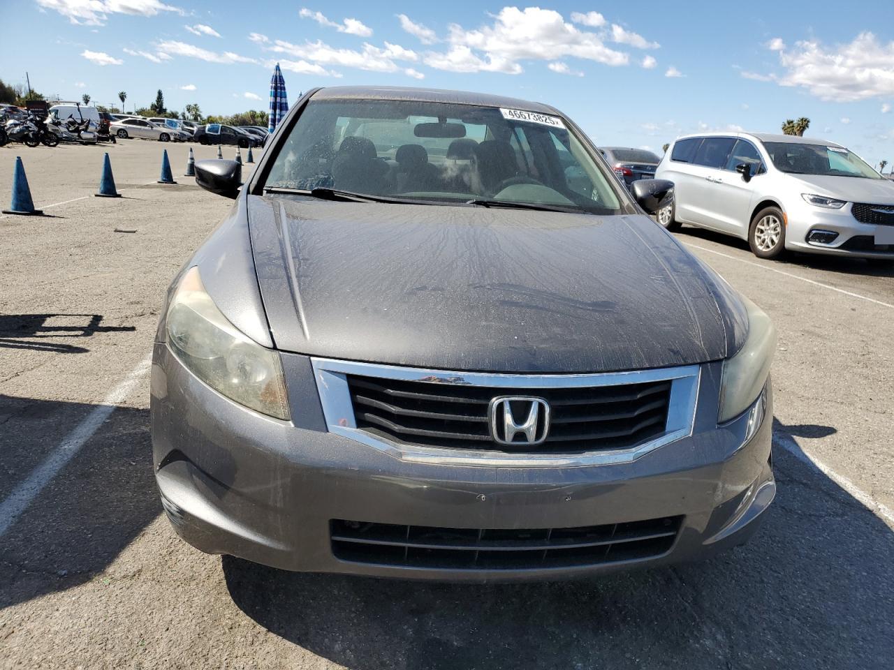 2009 Honda Accord - Image 5
