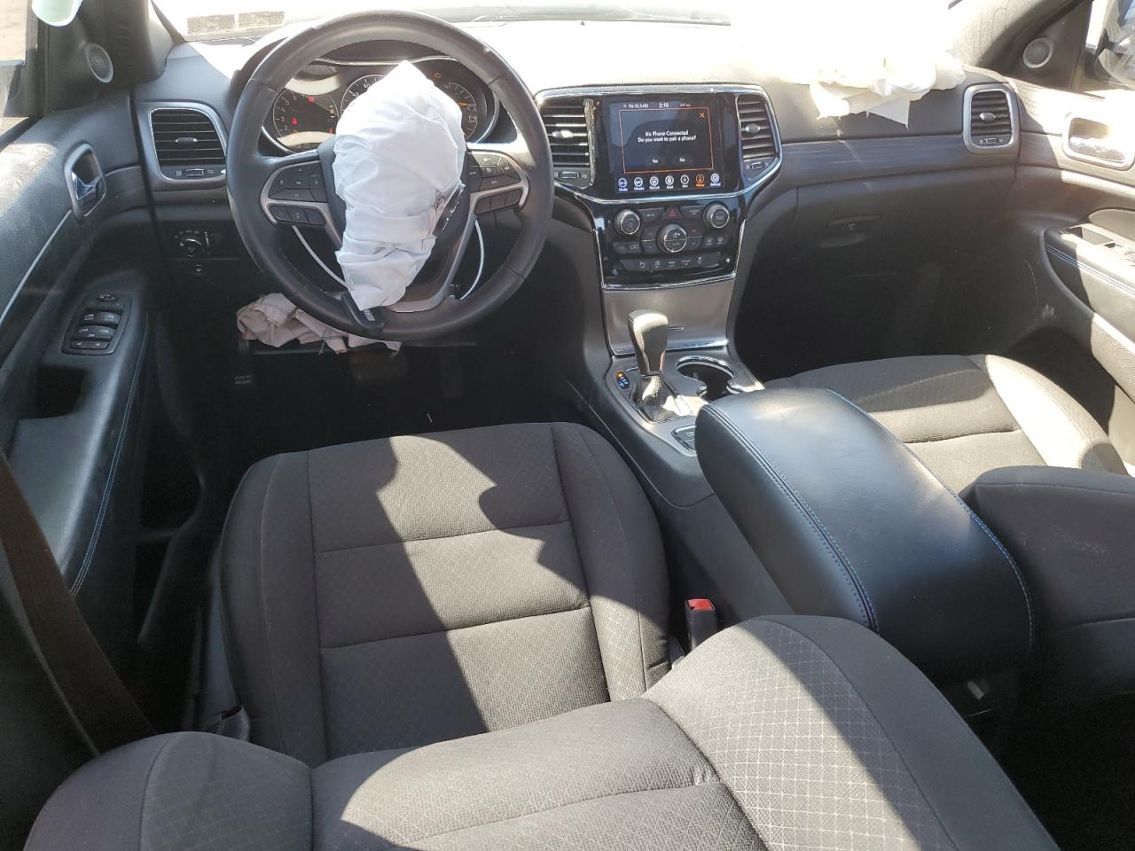 2019 Jeep Grand Cherokee - Image 8