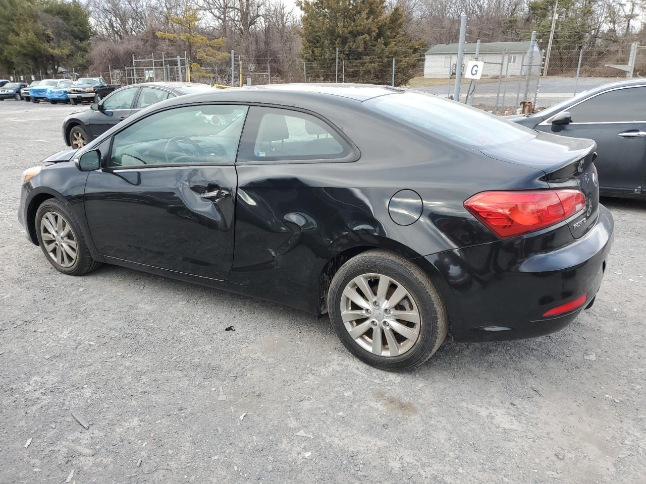 2014 Kia Forte - Image 2