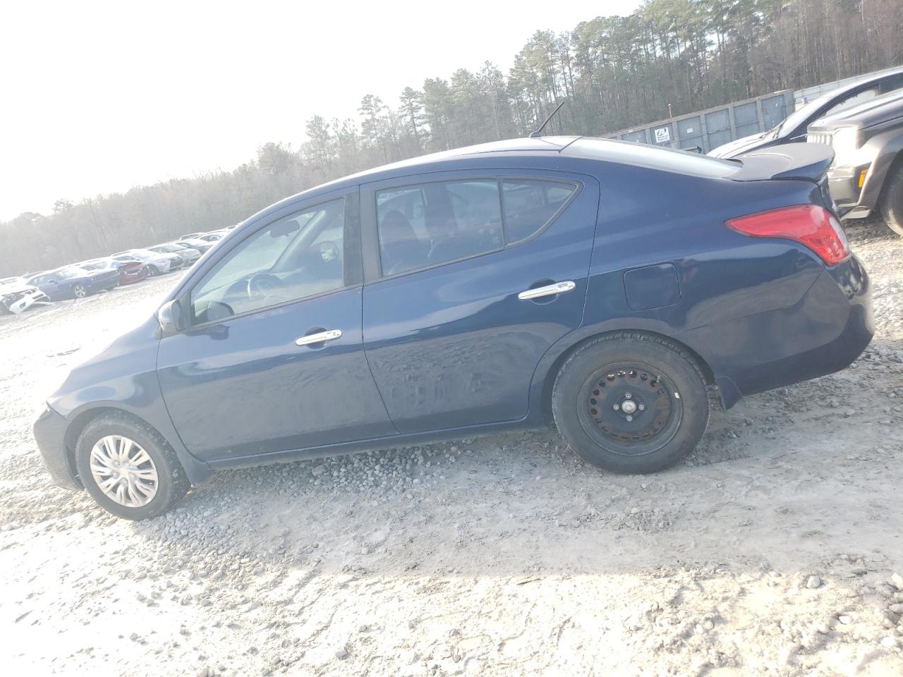 2014 Nissan Versa - Image 2