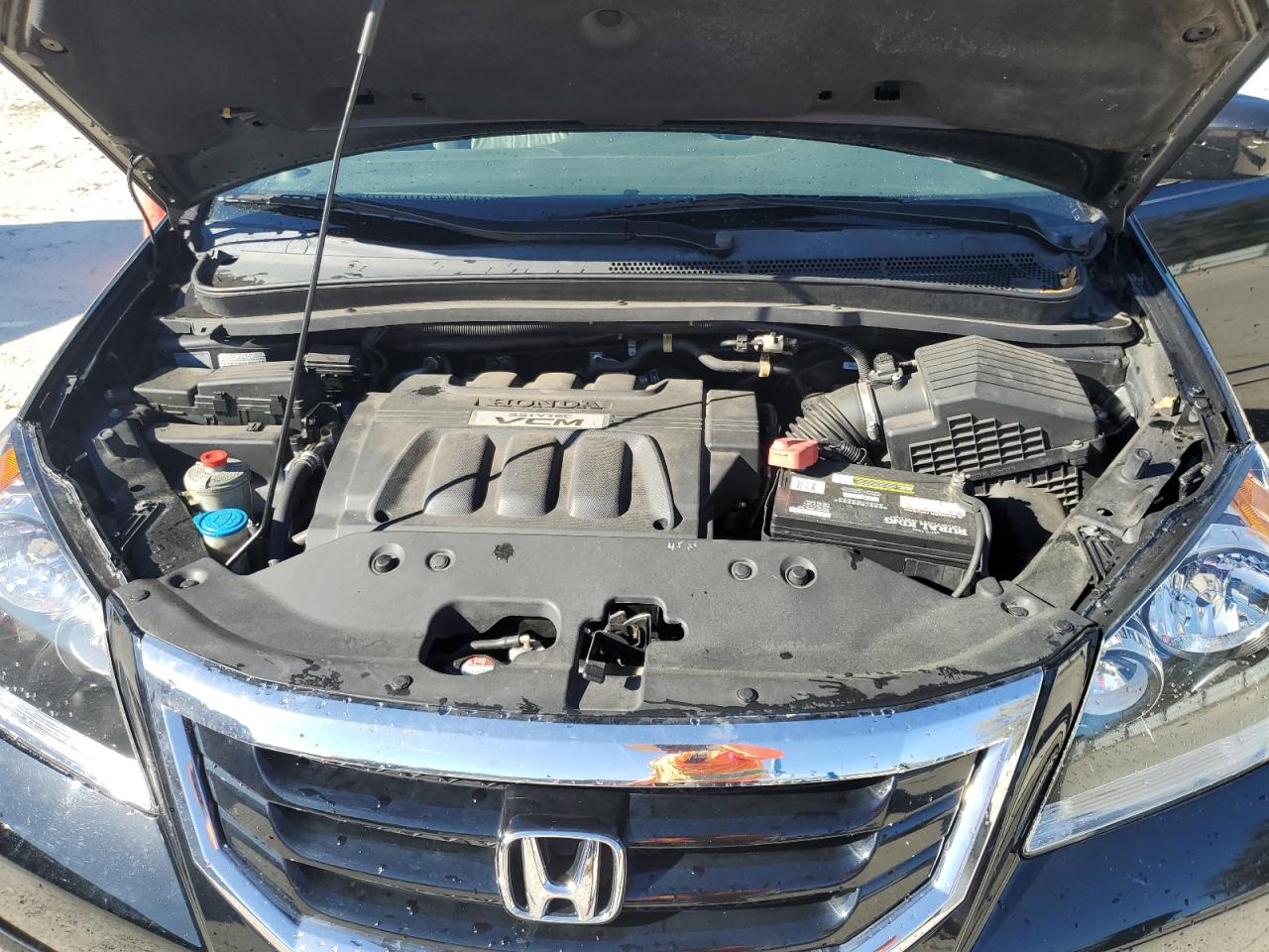 2010 Honda Odyssey - Image 12