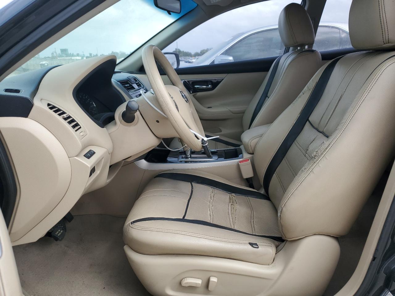 2014 Nissan Altima - Image 7