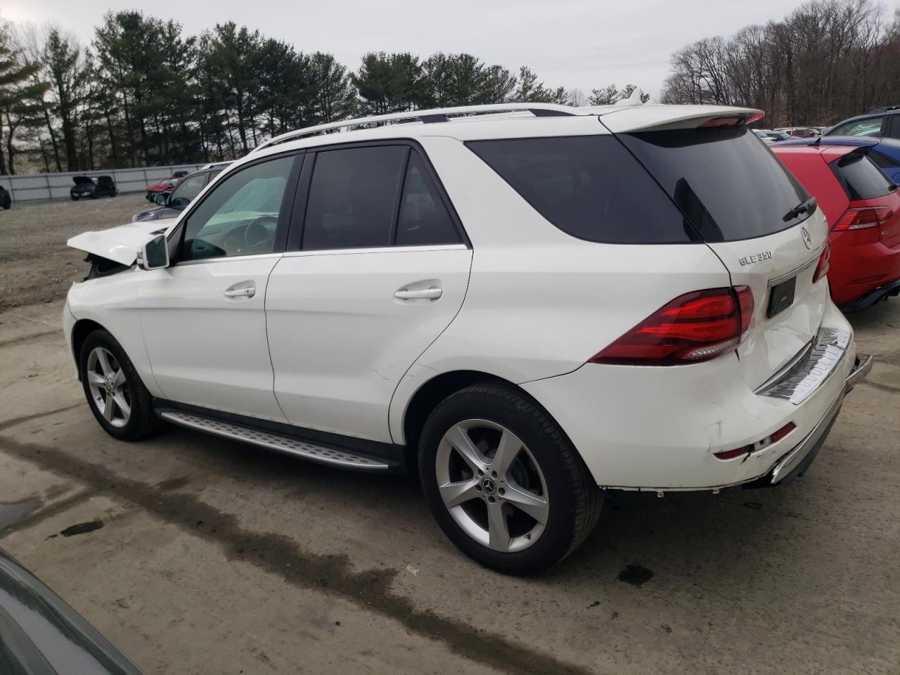 2018 Mercedes-Benz GLE - Image 2