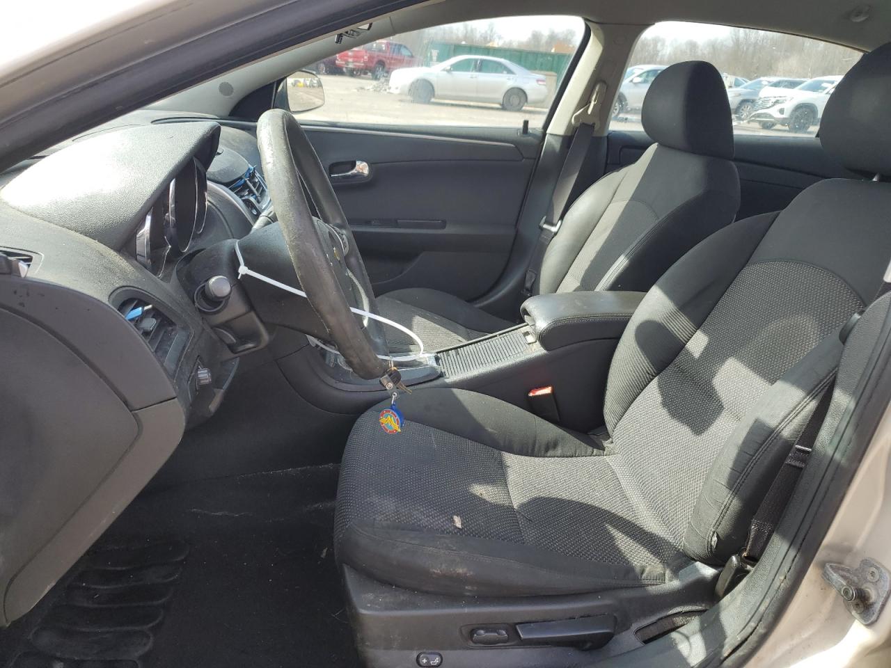 2011 Chevrolet Malibu - Image 7