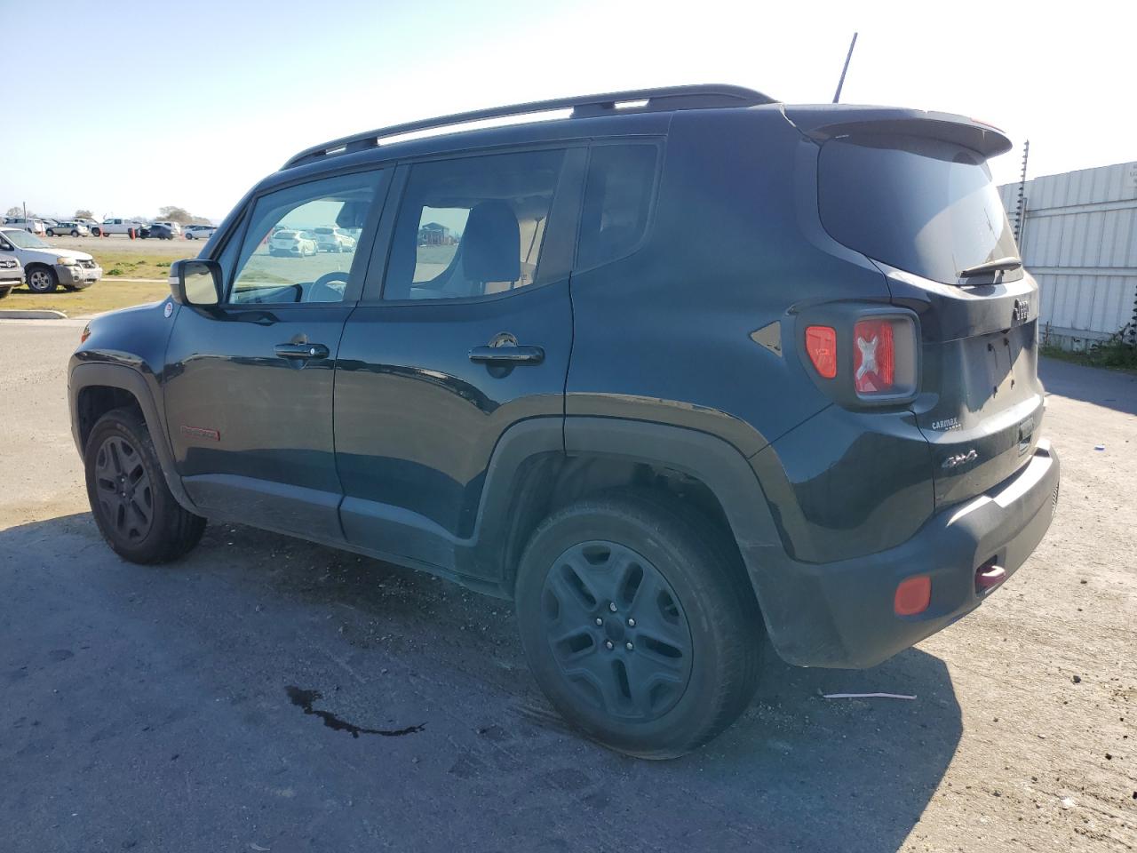2018 Jeep Renegade - Image 2