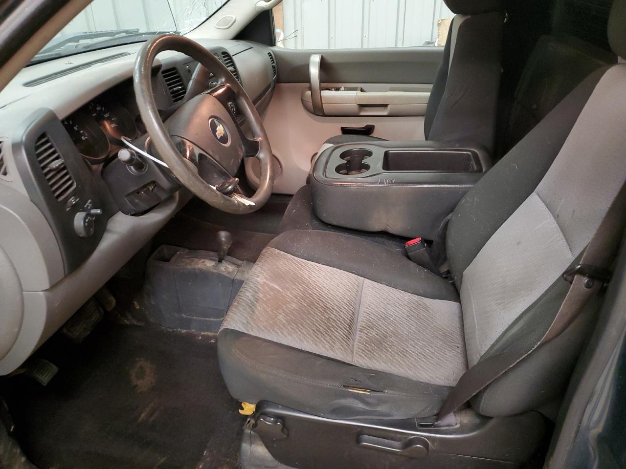 2009 Chevrolet Silverado - Image 7