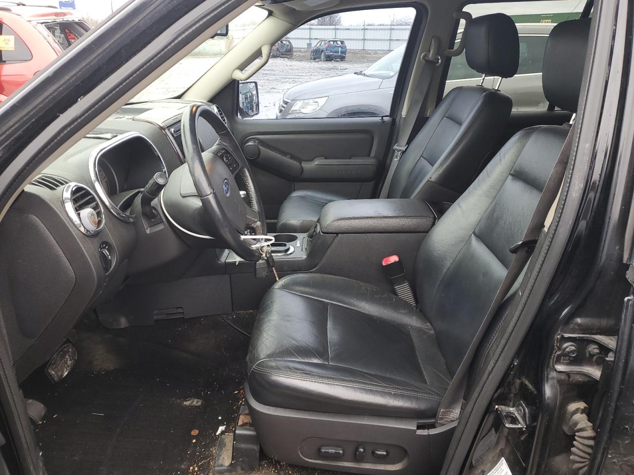 2008 Ford Explorer - Image 7
