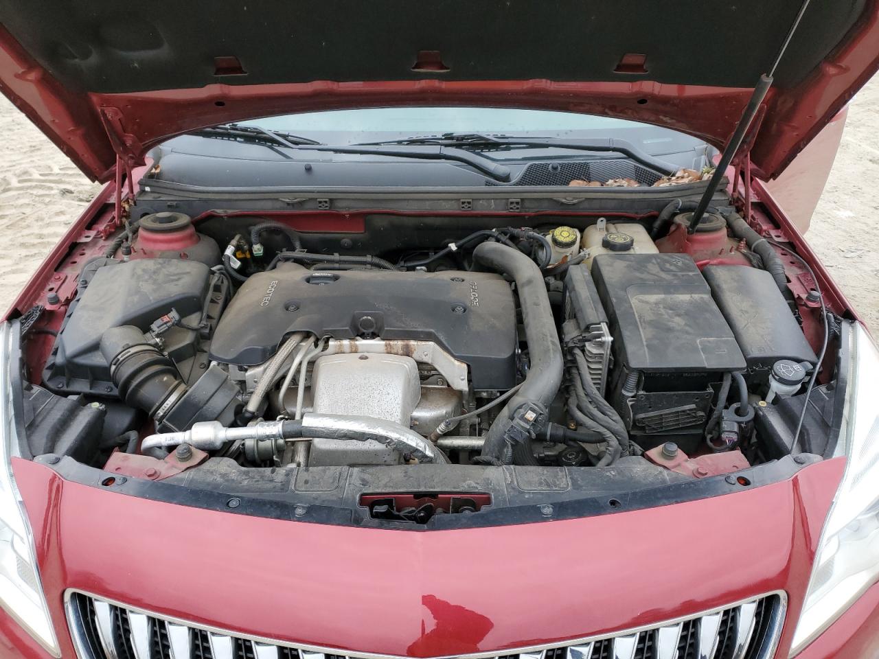 2015 Buick Regal - Image 11