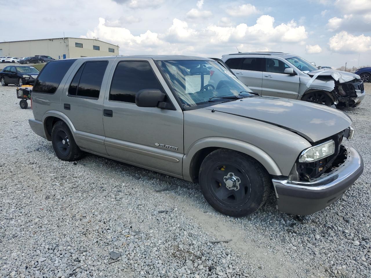 2004 Chevrolet Blazer - Image 4