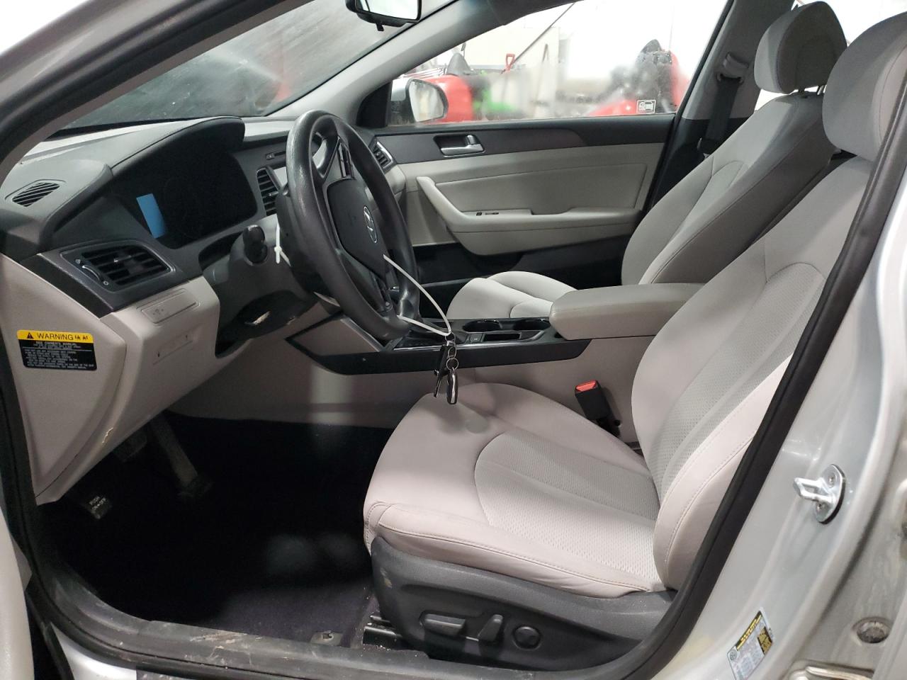 2017 Hyundai Sonata - Image 7