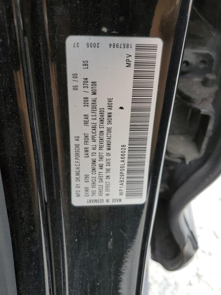 2005 Porsche Cayenne - Image 13