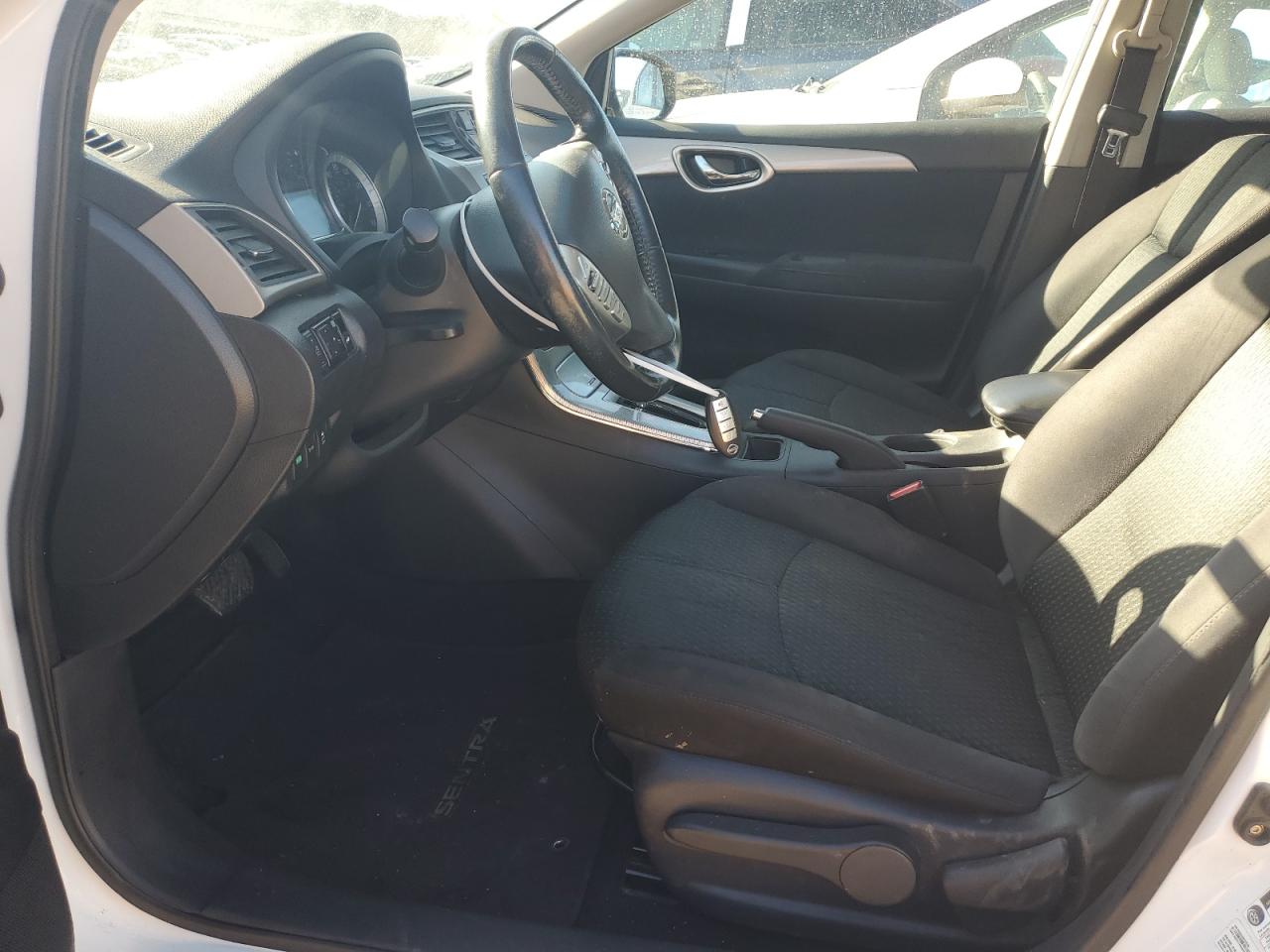 2013 Nissan Sentra - Image 7