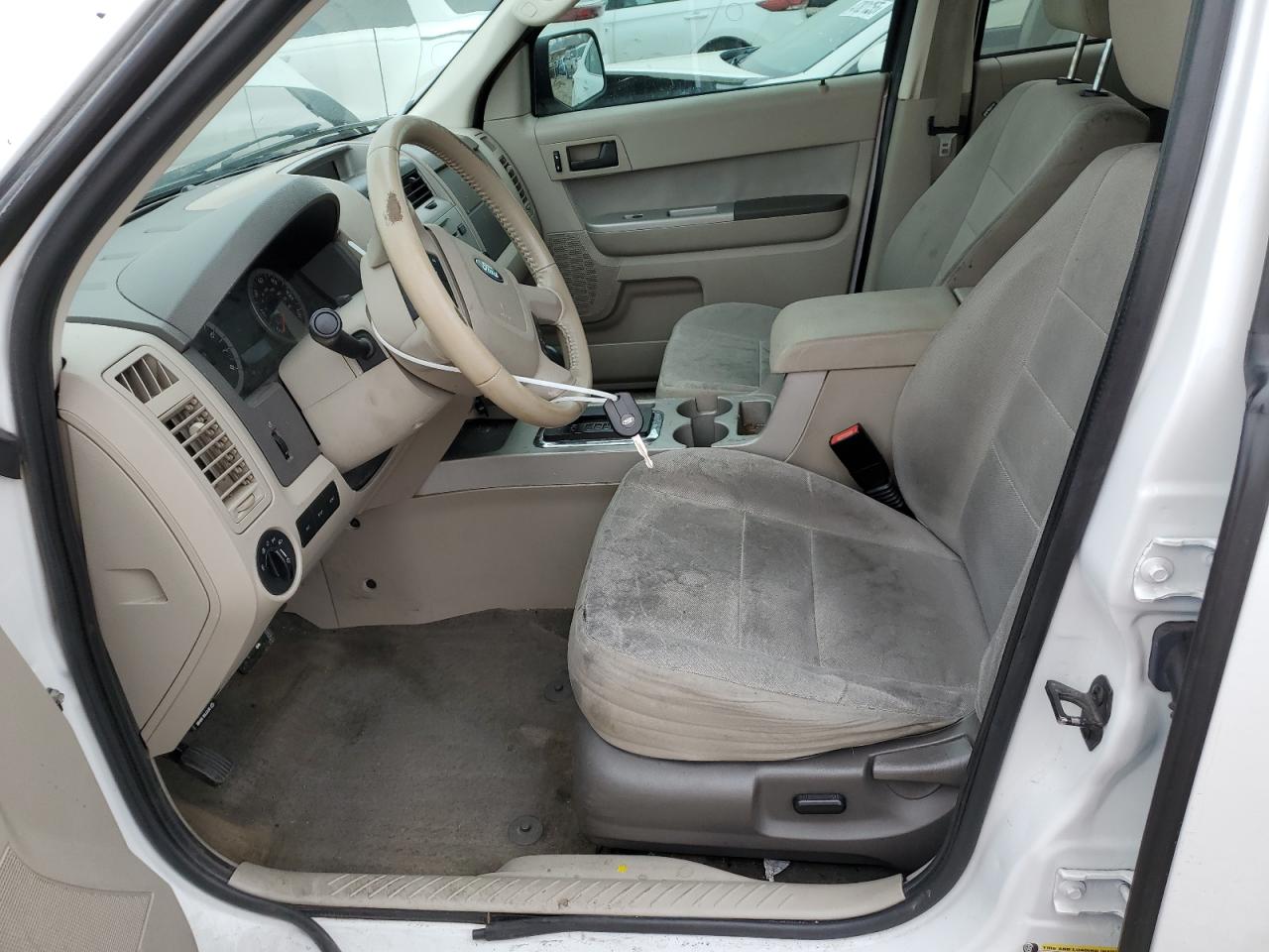 2011 Ford Escape - Image 7