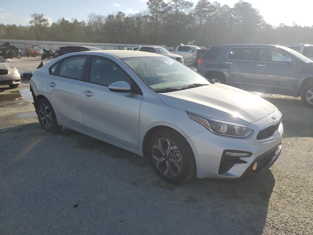2021 Kia Forte - Image 4