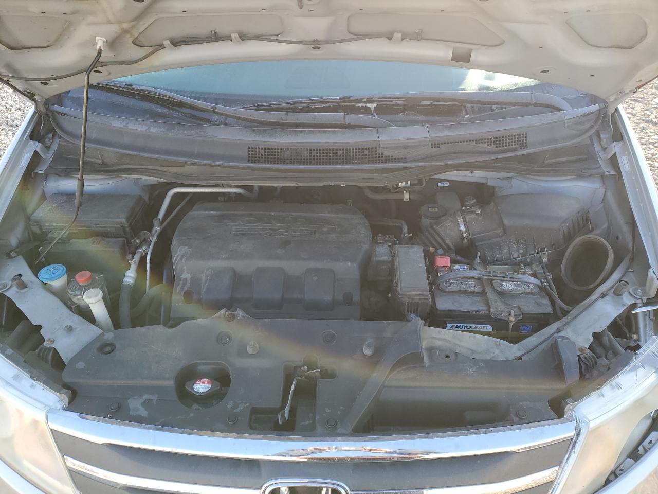2012 Honda Odyssey - Image 12