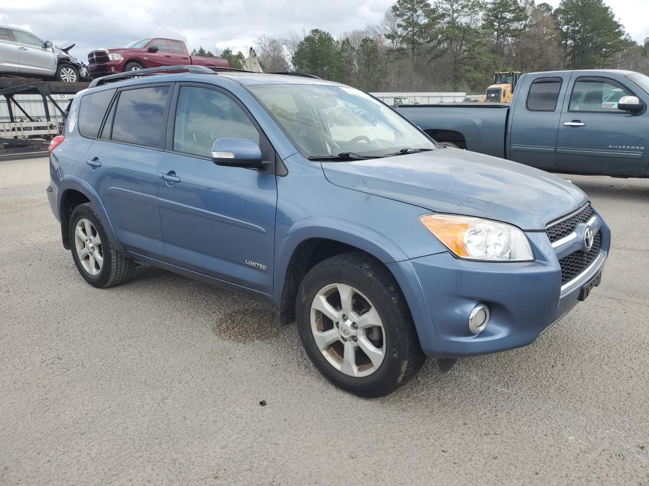 2012 Toyota RAV 4 - Image 4