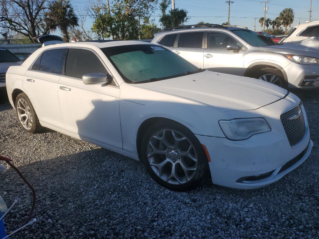2018 Chrysler 300 - Image 4