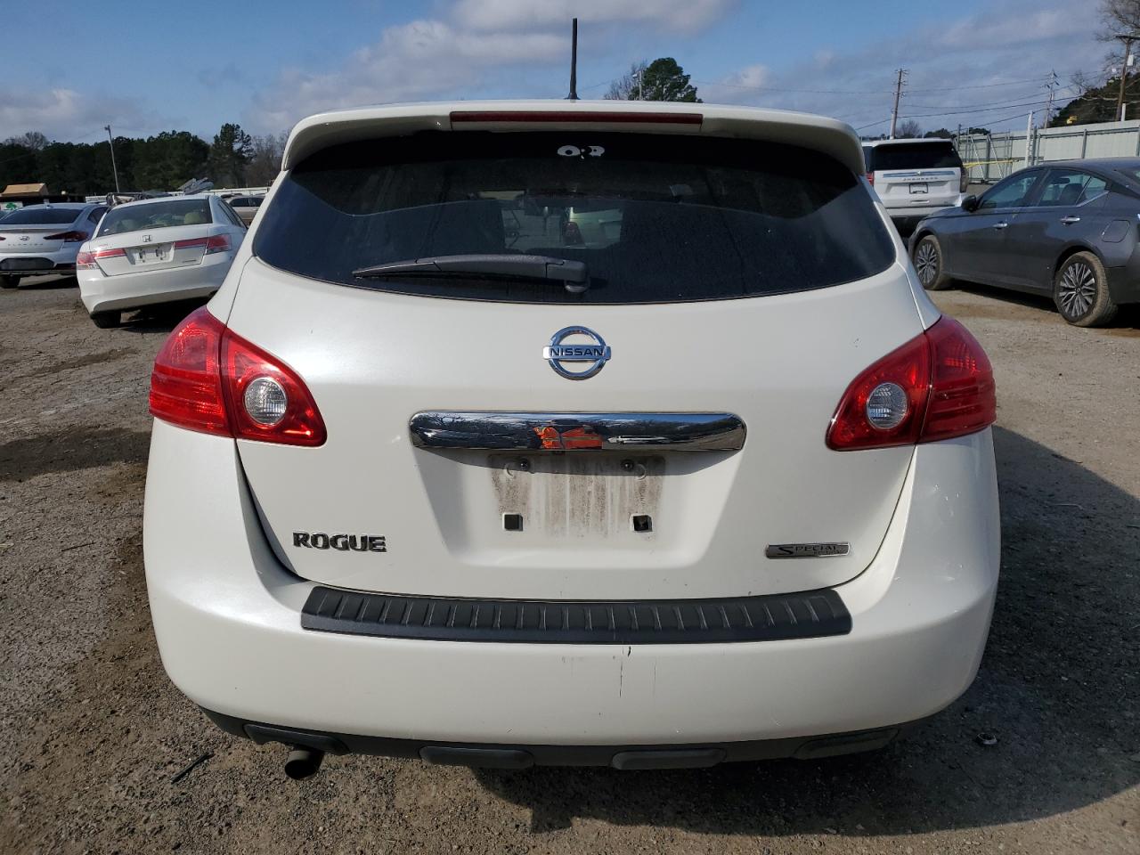 2013 Nissan Rogue - Image 6