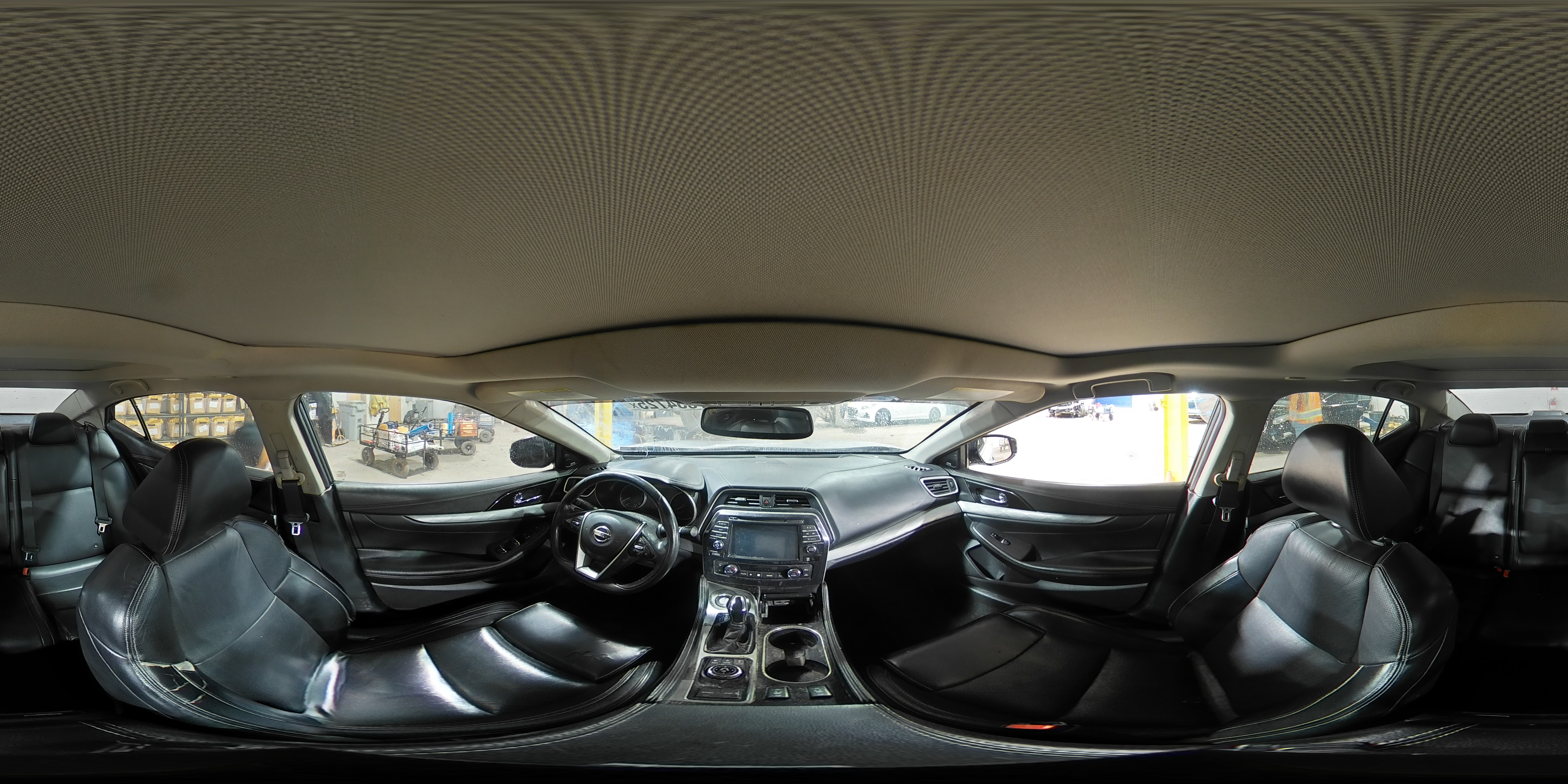 2017 Nissan Maxima - Image 14