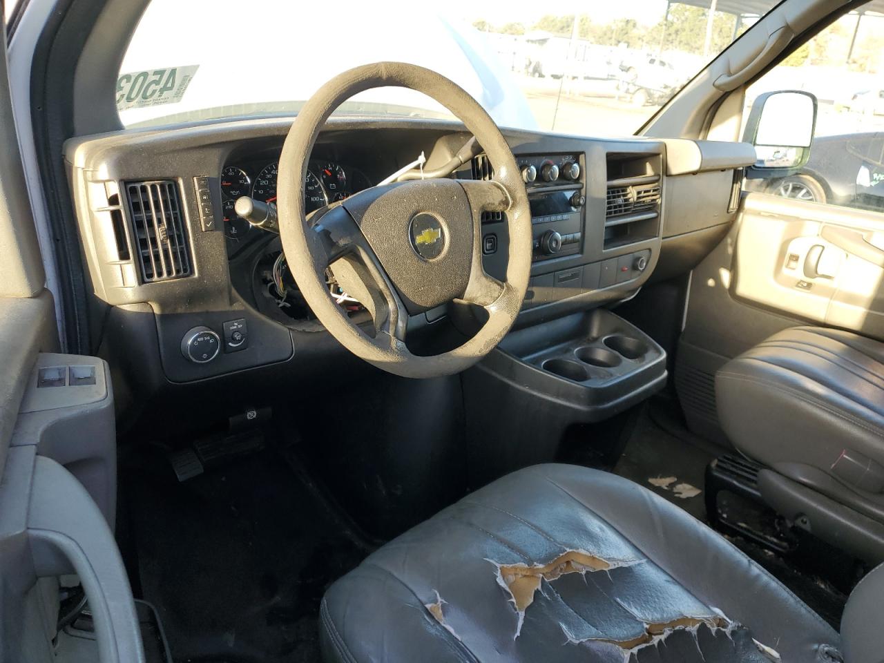 2012 Chevrolet Express - Image 8