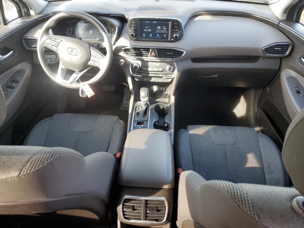 2020 Hyundai Santa Fe - Image 8