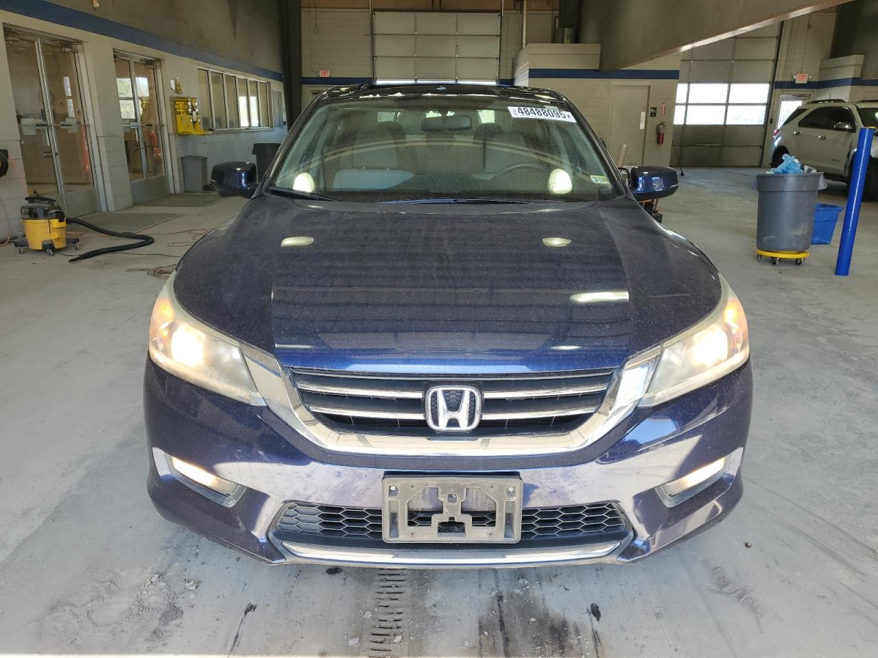 2015 Honda Accord - Image 5