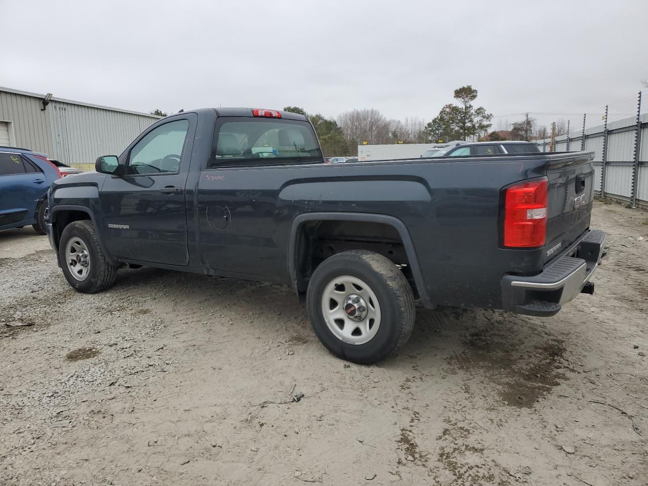 2018 GMC Sierra - Image 2