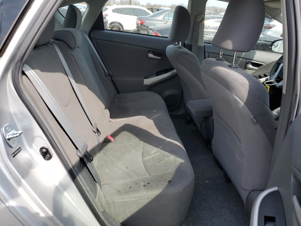 2011 Toyota Prius - Image 10