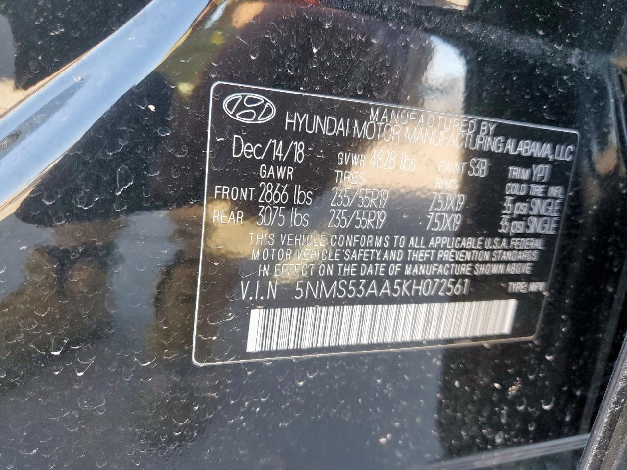 2019 Hyundai Santa Fe - Image 14