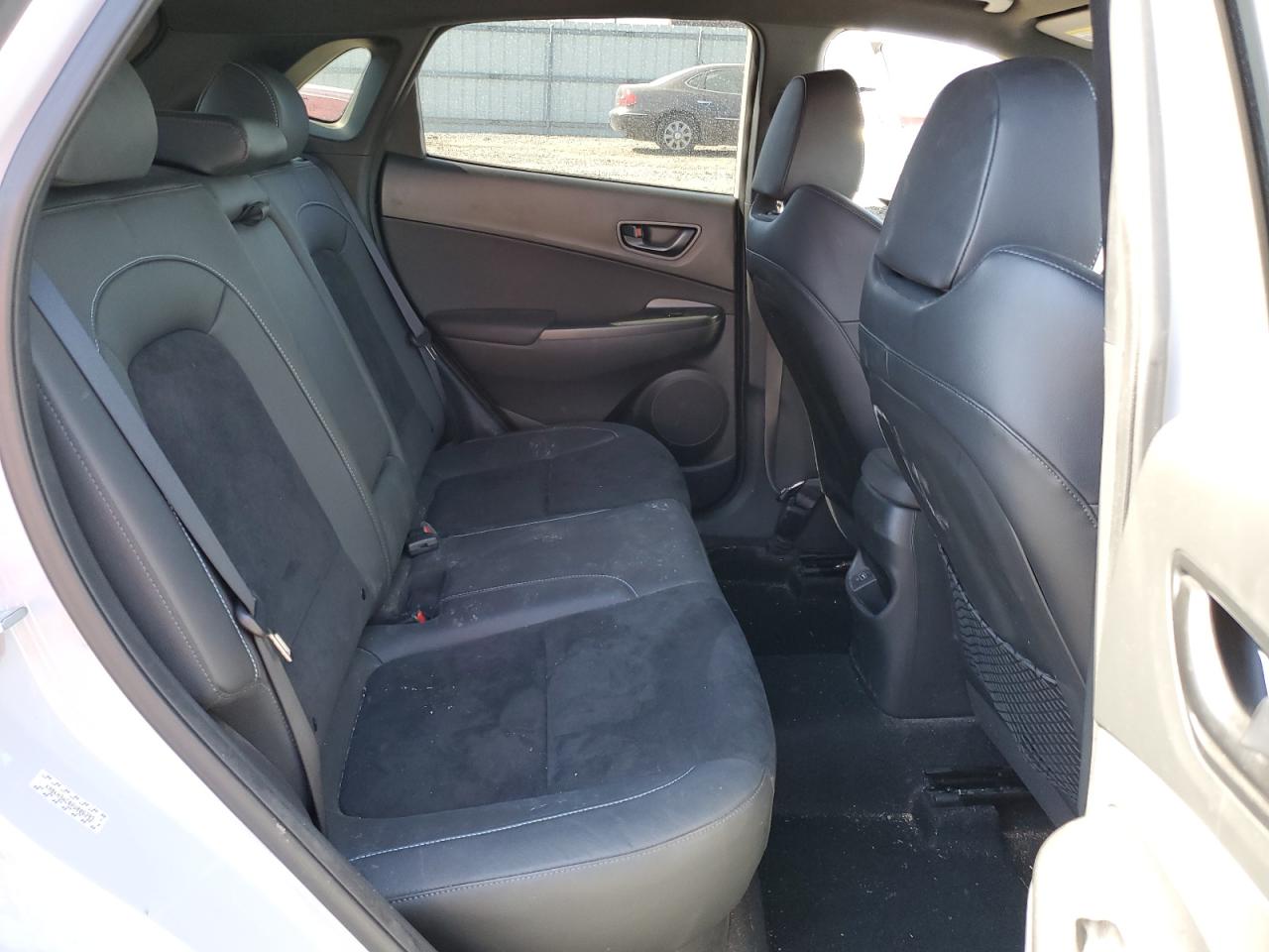 2023 Hyundai Kona - Image 12
