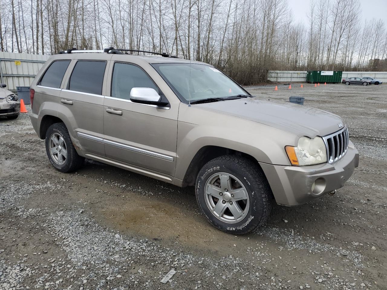 2006 Jeep Grand Cherokee - Image 4