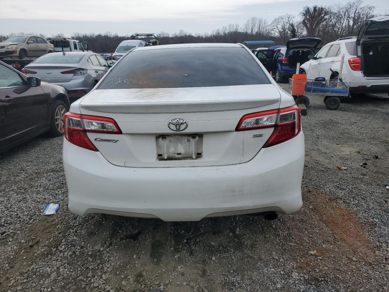 2014 Toyota Camry - Image 6