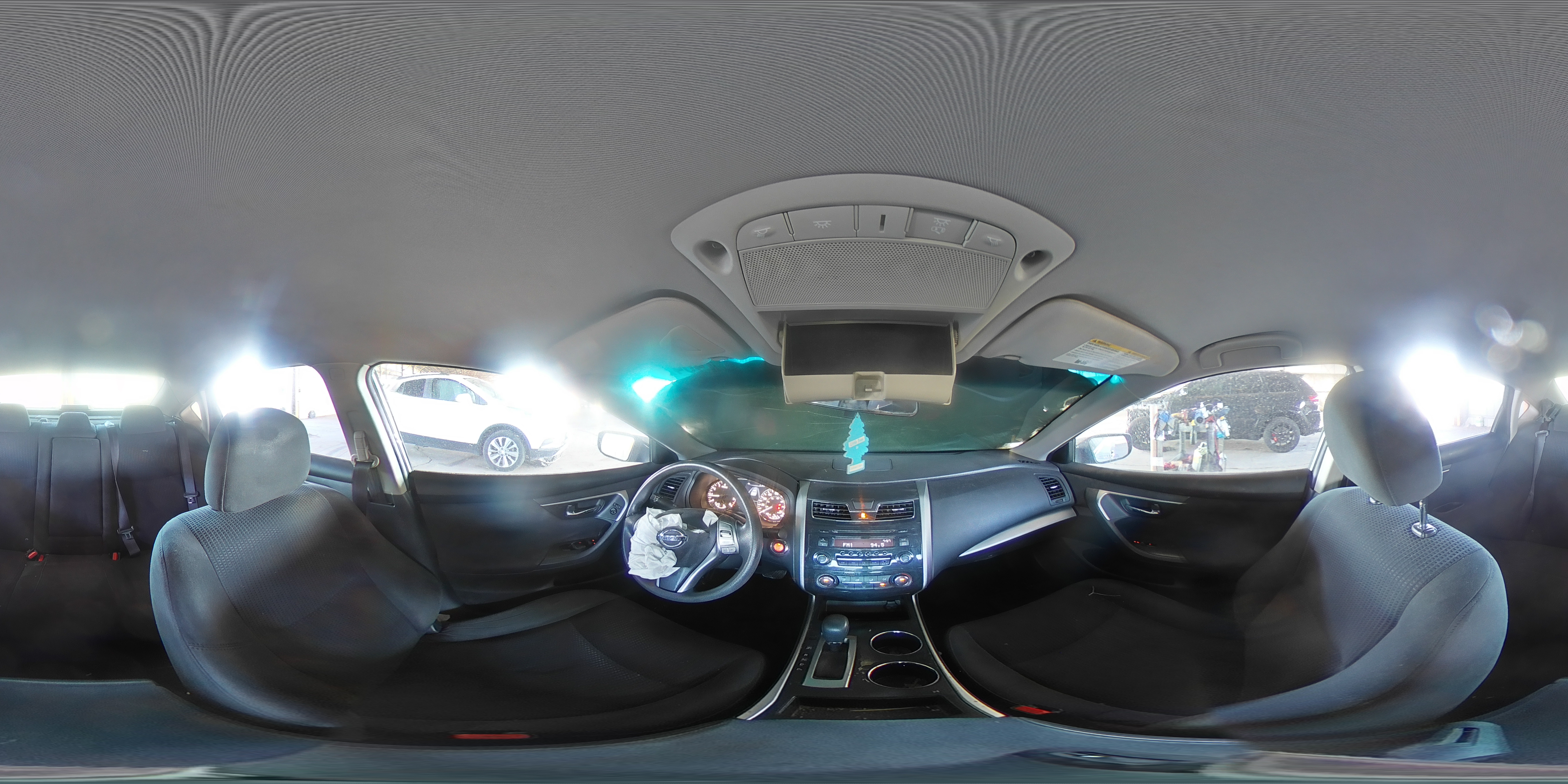 2015 Nissan Altima - Image 13