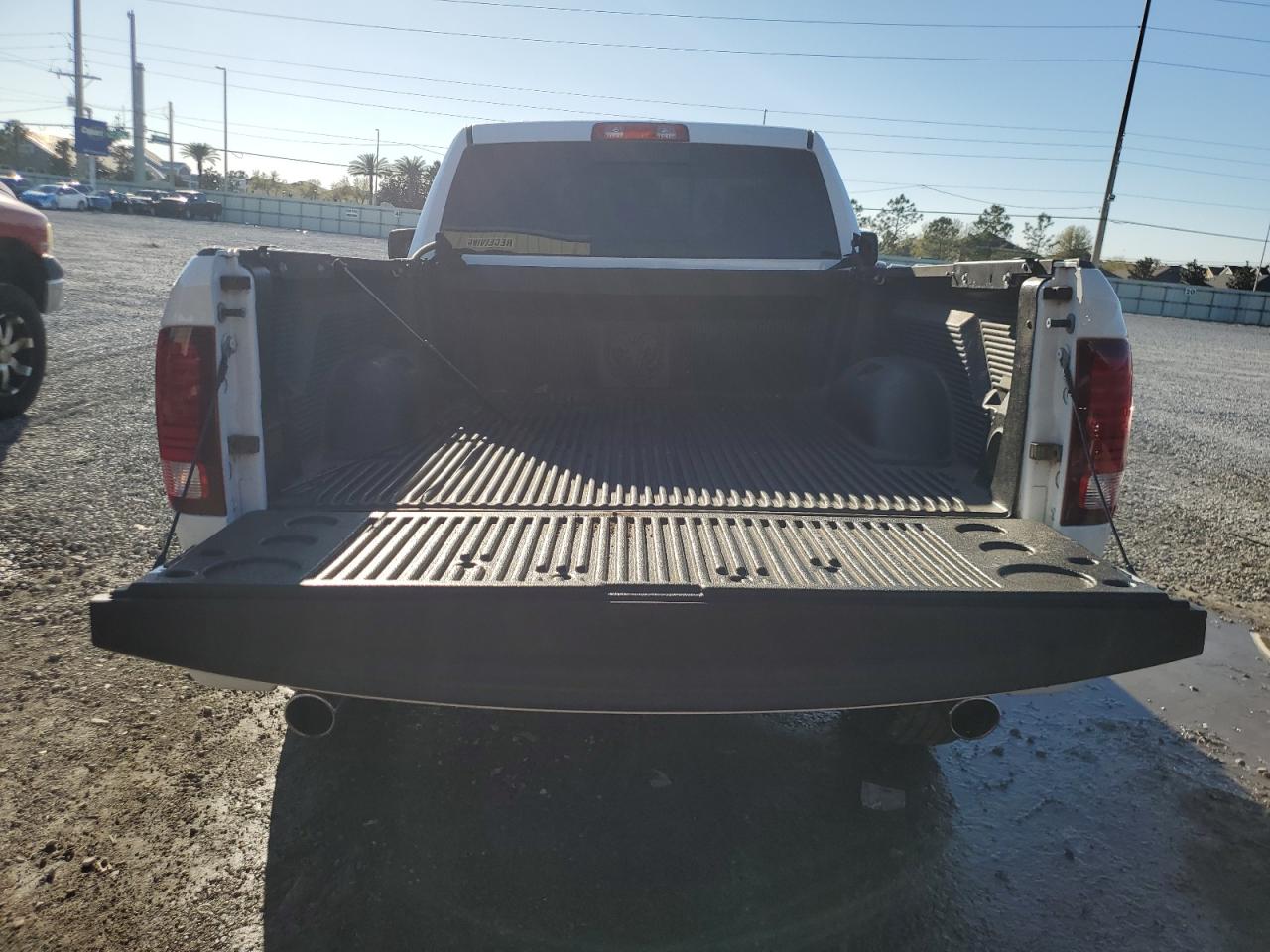 2017 RAM 1500 - Image 6