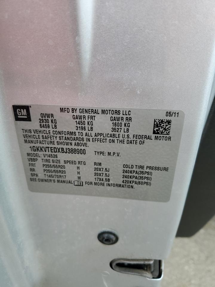 2011 GMC Acadia - Image 13