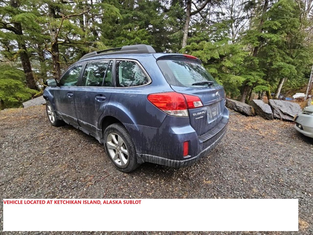 2014 Subaru Outback - Image 2