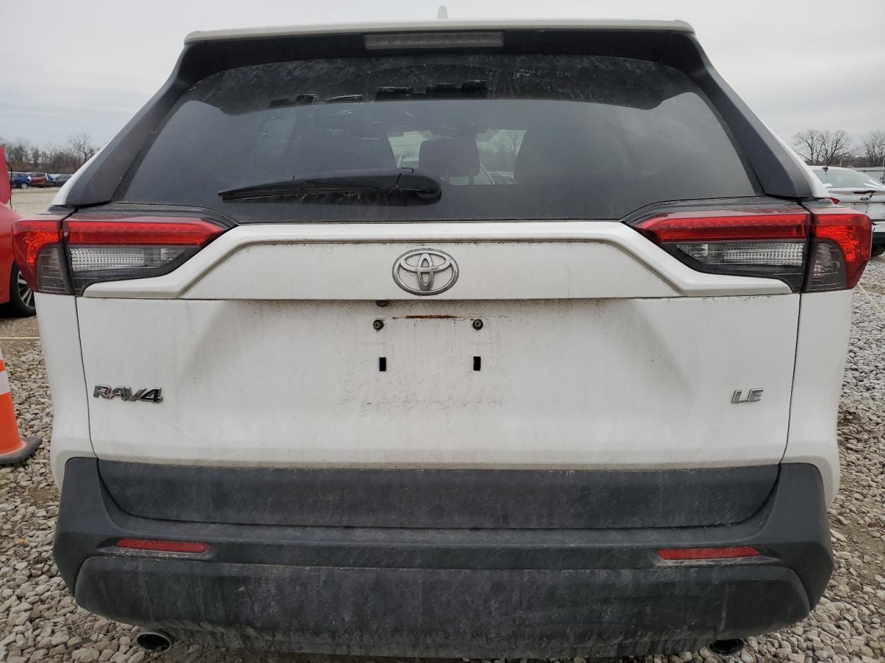 2021 Toyota RAV 4 - Image 6